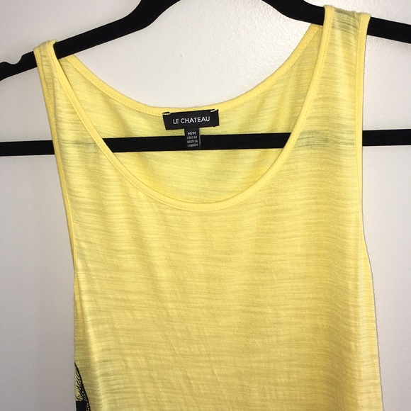 Le Chateau sleeveless asymmetrical yellow shirt - Picture 2 of 7